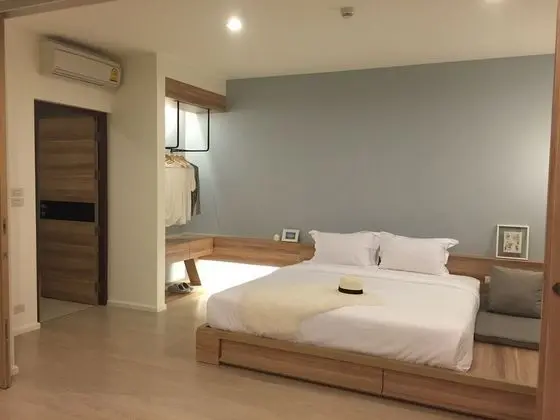 Comfort Apartment with Pool View