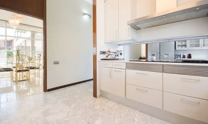 Villa, 5 Yatak Odası, Kişiye Özel Havuzlu, Denize Sıfır