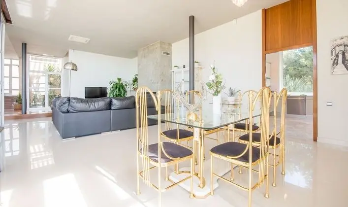 Villa, 5 Yatak Odası, Kişiye Özel Havuzlu, Denize Sıfır