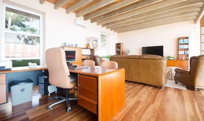 Villa, 5 Yatak Odası, Kişiye Özel Havuzlu, Denize Sıfır