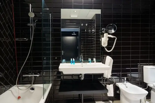 Tek Büyük Yataklı Oda, Teras
