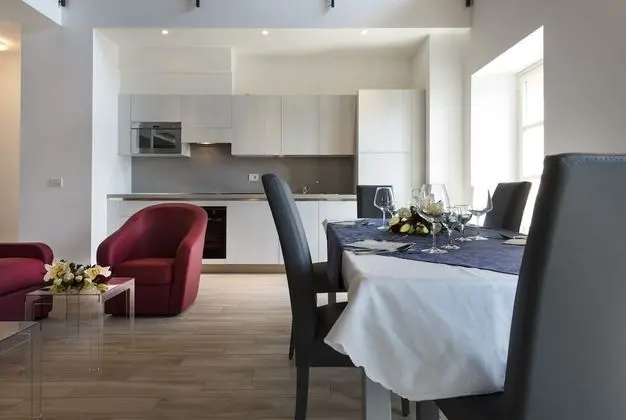 Apart Daire, 1 Yatak Odası, Göl Manzaralı