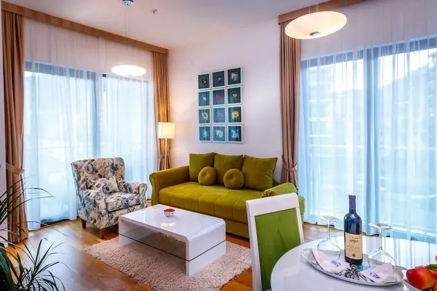 Superior Apart Daire, 2 Yatak Odası, Sigara İçilmez, Buzdolabı ve Mikrodalga