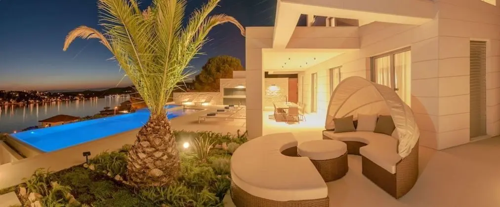 Luxury Villa, Kişiye Özel Havuzlu