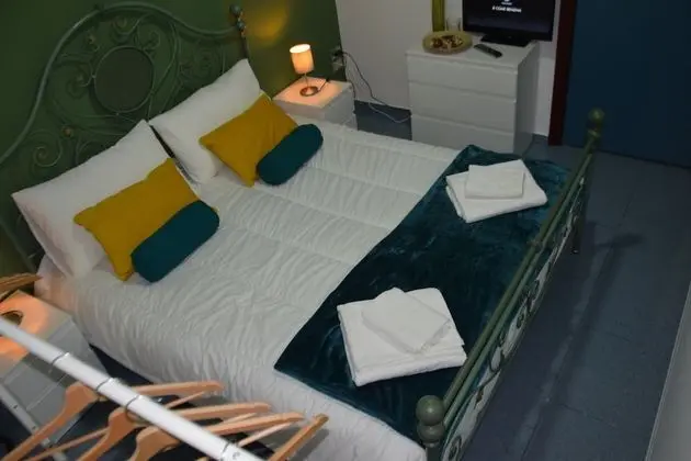 Deluxe Tek Büyük Yataklı Oda, Banyolu/Duşlu