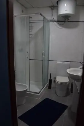 Deluxe Tek Büyük Yataklı Oda, Banyolu/Duşlu