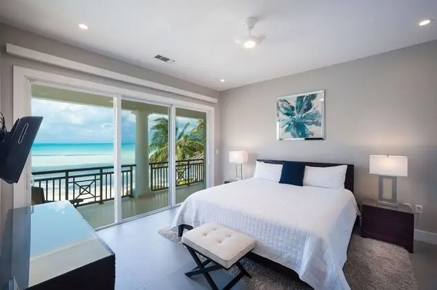Luxury Villa (Sun Salutations)