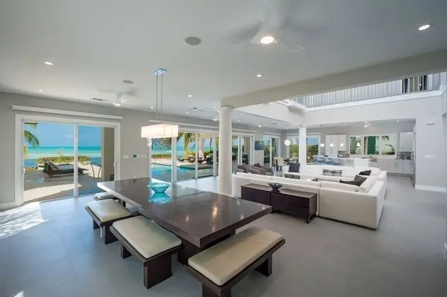 Luxury Villa (Sun Salutations)