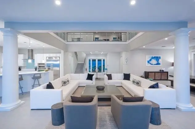 Luxury Villa (Sun Salutations)