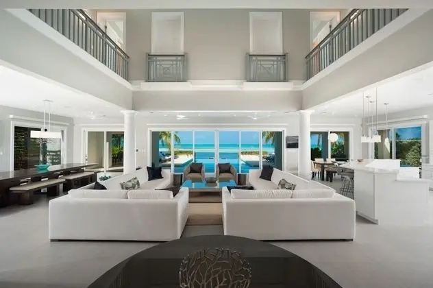 Luxury Villa (Sun Salutations)