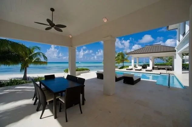 Luxury Villa (Sun Salutations)