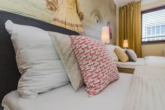 Deluxe Apart Daire, Bahçe Manzaralı