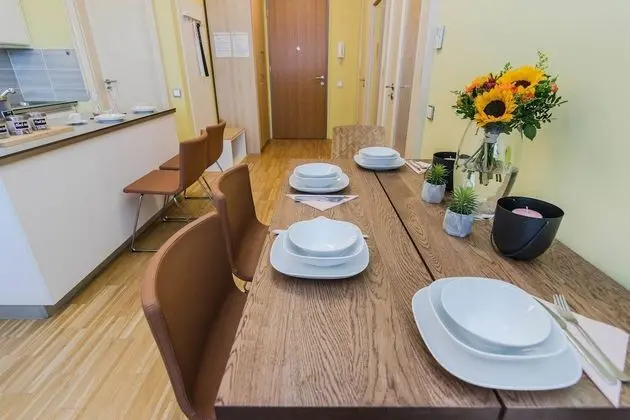Deluxe Apart Daire, Bahçe Manzaralı