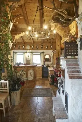 Dağ Evi