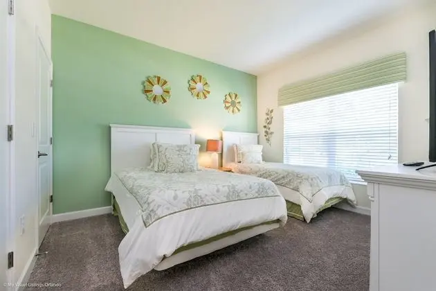 Ev (Luxury Champions Gate 4 Bedroom Town )