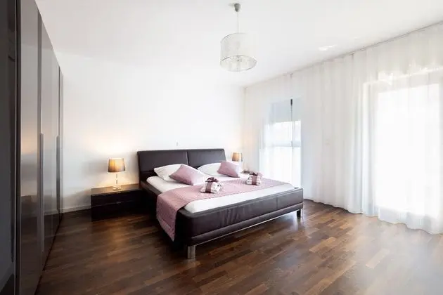 Villa, 5 Yatak Odası, Şömine