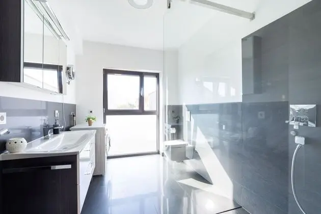 Villa, 5 Yatak Odası, Şömine