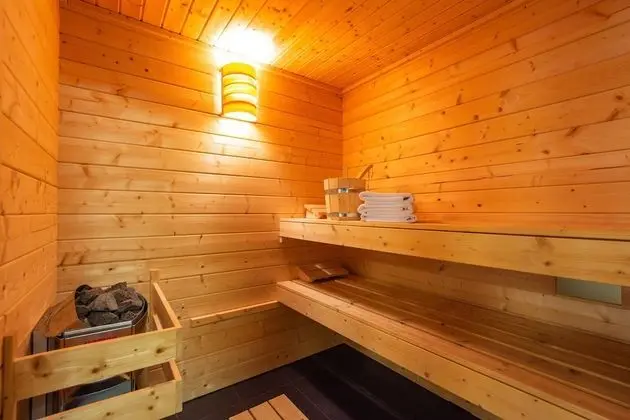 Villa, 5 Yatak Odası, Şömine