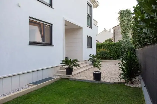 Villa, 5 Yatak Odası, Şömine