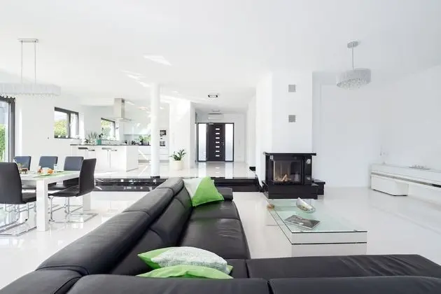 Villa, 5 Yatak Odası, Şömine