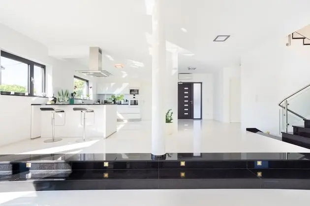 Villa, 5 Yatak Odası, Şömine