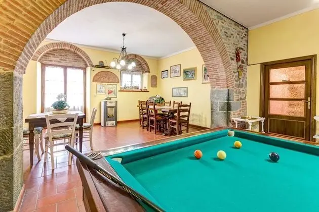 Villa, Birden Çok Yatak Odası, Engellilere Uygun, Şömine