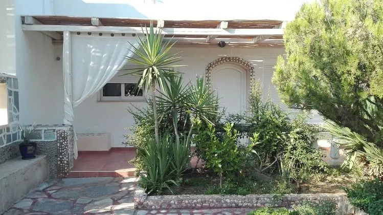 Villa, 3 Yatak Odası, Sigara İçilebilir, Sıcak Su Havuzu