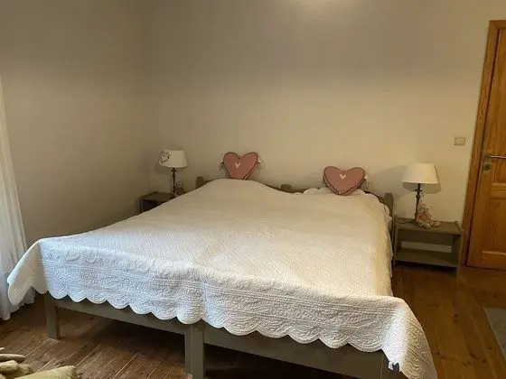 Ev