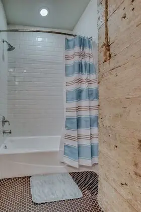 Exclusive Apart Daire, 2 Yatak Odası, Banyolu/Duşlu, Zemin Kat