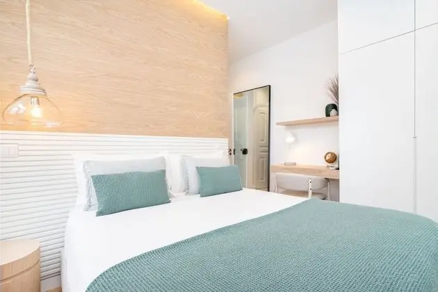 Apart Daire, 4 Yatak Odası, Sigara İçilmez