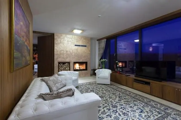 Family Villa, Birden Çok Yatak, Buzdolabı ve Mikrodalga, Bahçeli (Luxury Villa Eva Pool Whirlpool &)