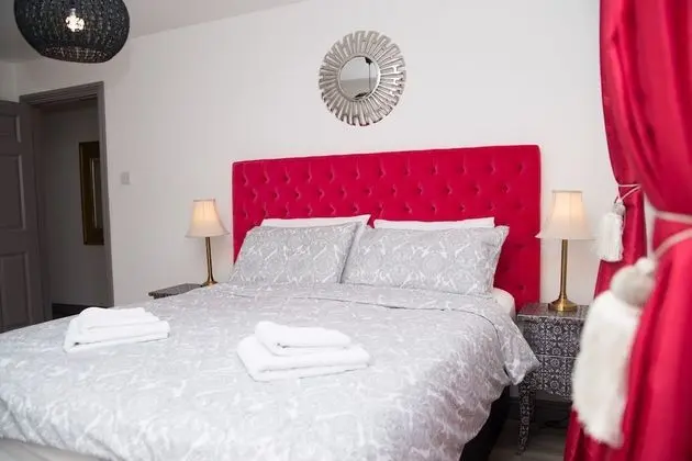 Luxury Apart Daire, 2 Yatak Odası, Mutfak, Nehir Manzaralı