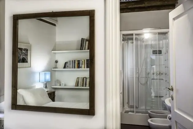 Apart Daire, 2 Yatak Odası, Sigara İçilmez