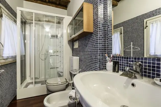 Apart Daire, 2 Yatak Odası, Sigara İçilmez