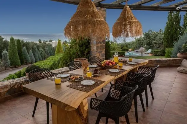 Luxury Villa, 3 Yatak Odası, Deniz Manzaralı, Bahçeli
