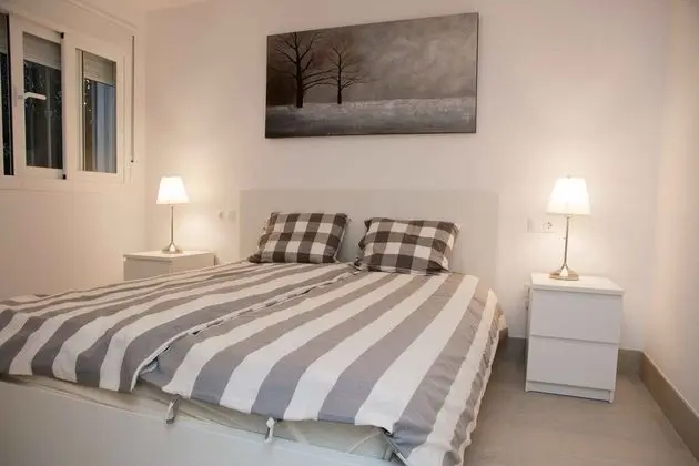 Villa, 6 Yatak Odası, Havuz Manzaralı