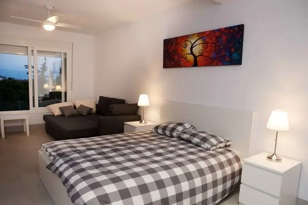 Villa, 6 Yatak Odası, Havuz Manzaralı