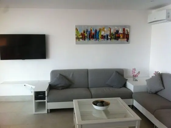 Villa, 6 Yatak Odası, Havuz Manzaralı