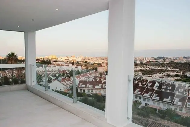 Villa, 6 Yatak Odası, Havuz Manzaralı