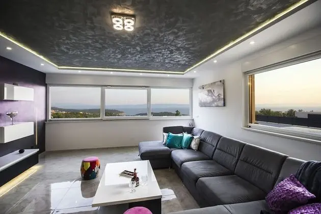 Deluxe Villa