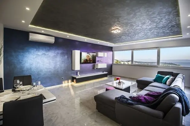 Deluxe Villa