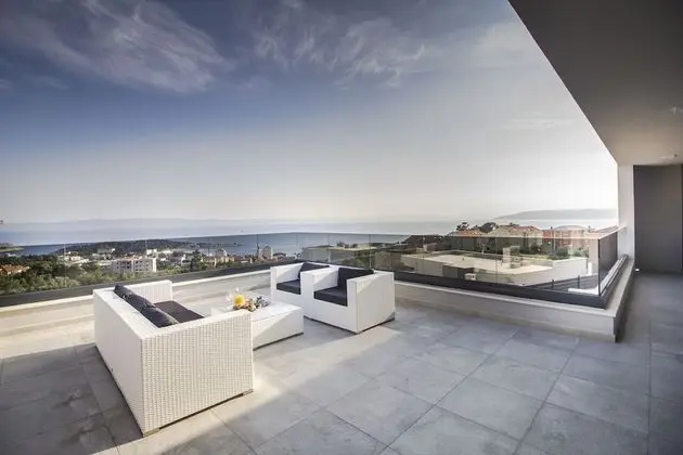 Deluxe Villa