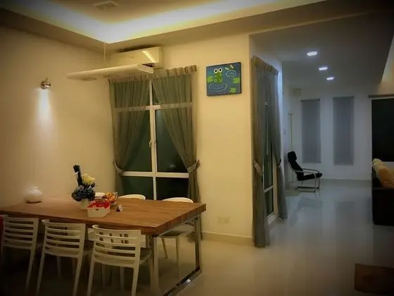 Deluxe Villa