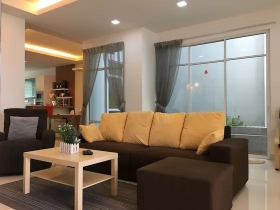 Deluxe Villa