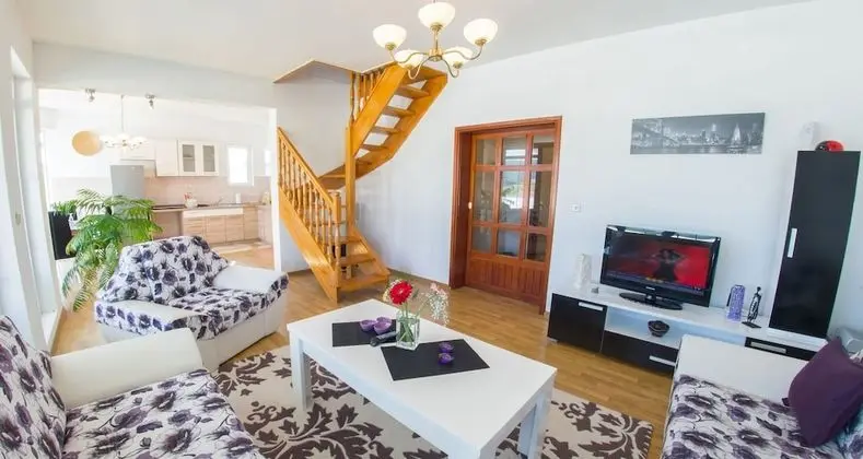 Villa, Kişiye Özel Havuzlu