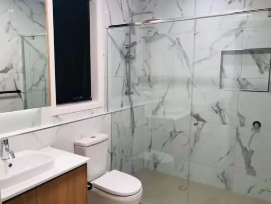 Deluxe Ev, 6 Yatak Odası
