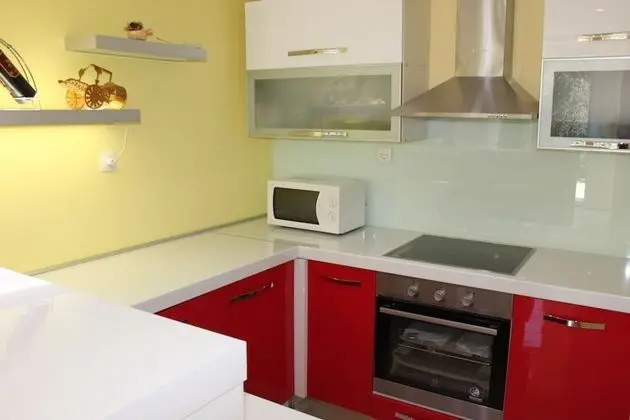 Ev, 4 Yatak Odası, Kişiye Özel Havuzlu