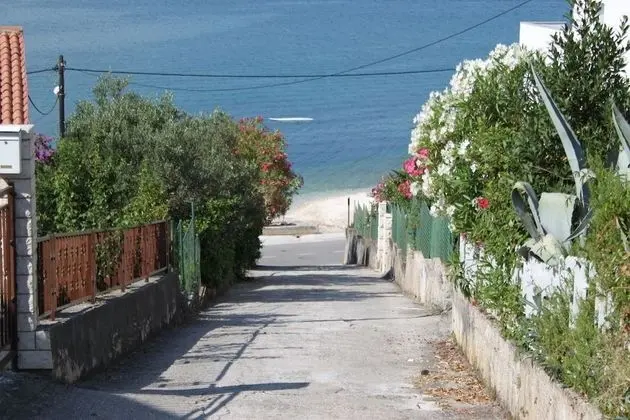 Ev, 4 Yatak Odası, Kişiye Özel Havuzlu