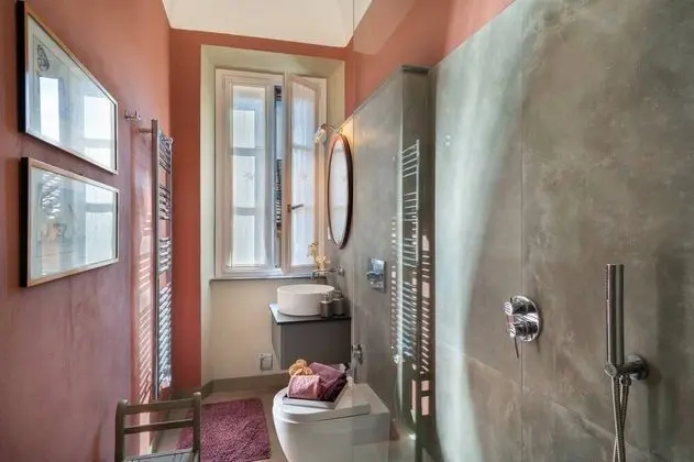 Apart Daire, 5 Yatak Odası, Şömine