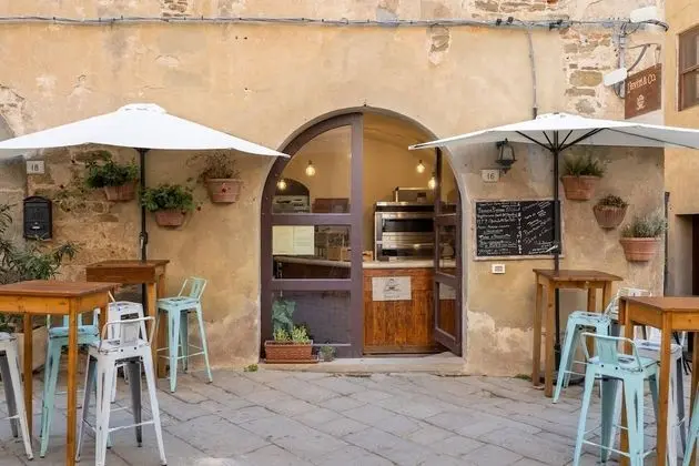 Apart Daire, 5 Yatak Odası, Şömine